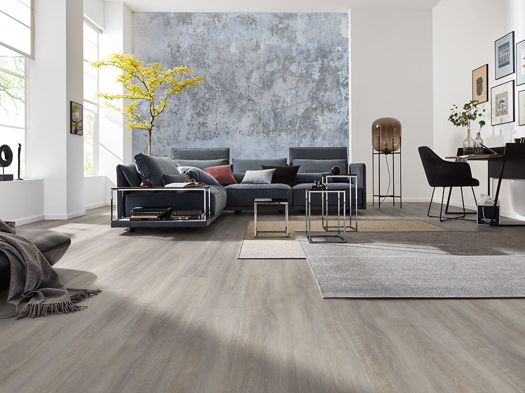 Vinylboden in Holzoptik im Wohnzimmer